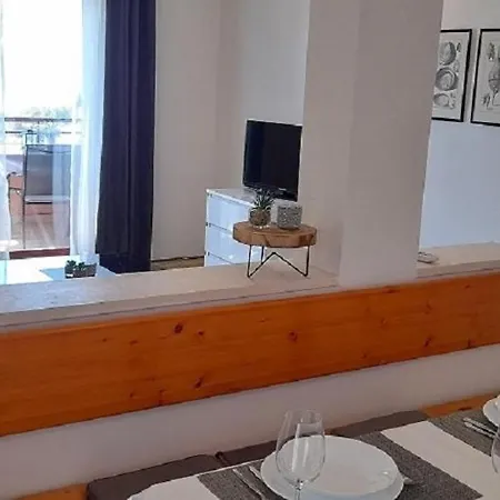 In With Sea View, Balcony, Air Conditioning, Wifi 5088-1