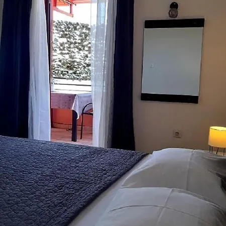 In With Sea View, Balcony, Air Conditioning, Wifi 5088-1 Appartement *