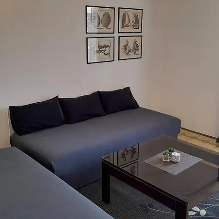 Appartement In With Sea View, Balcony, Air Conditioning, Wifi 5088-1